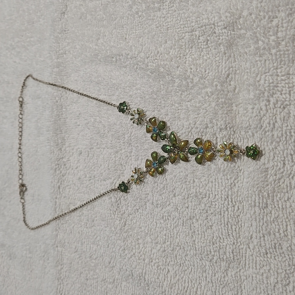 Vintage Inspired Green Crystal Floral Y- Shape Necklace